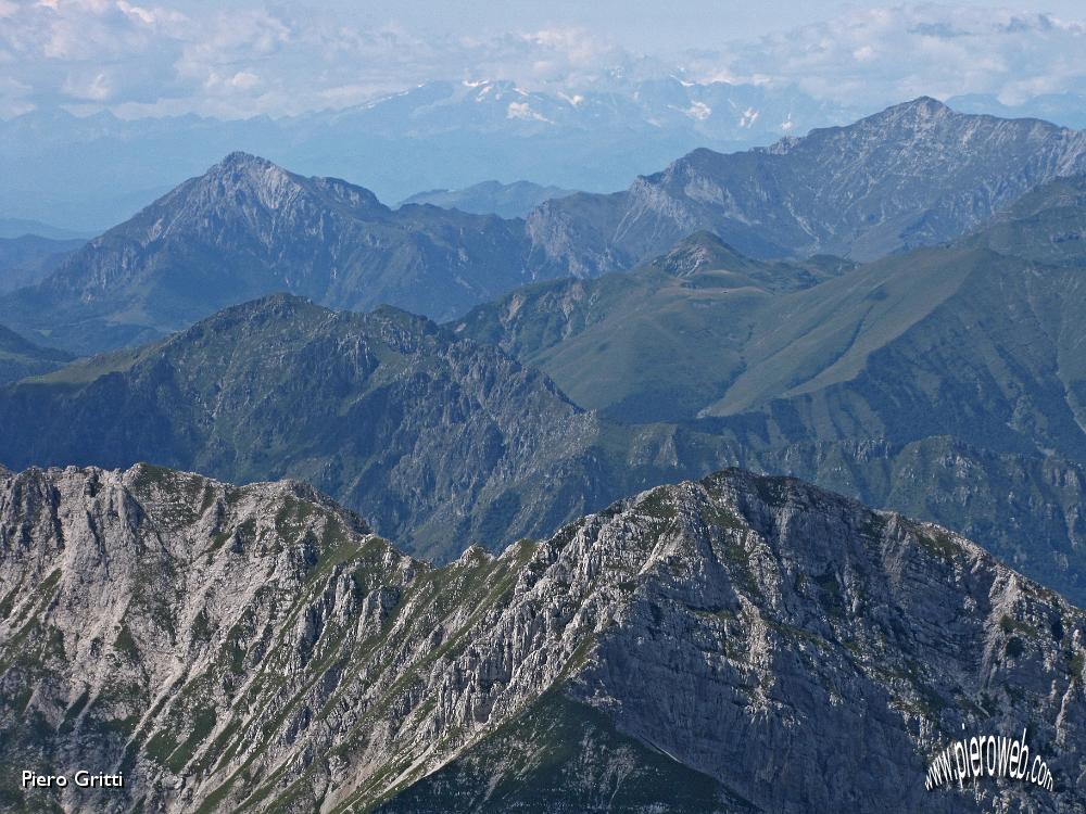 56 Corna Piana e Grigne.JPG